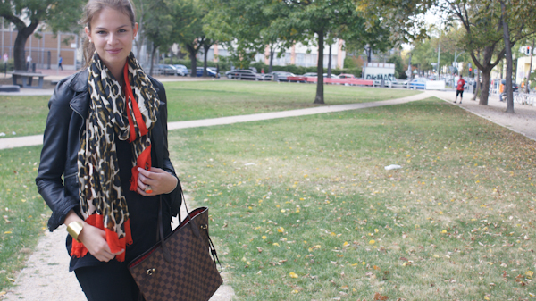 Black, Leopard and LV - /en/