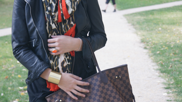 Black, Leopard and LV - /en/