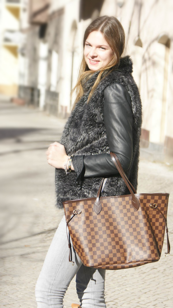 faux fur vest x leather jacket - /en/