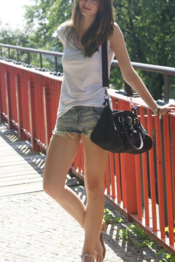 4 Days 4 Ways: How to wear Denim Shorts #1