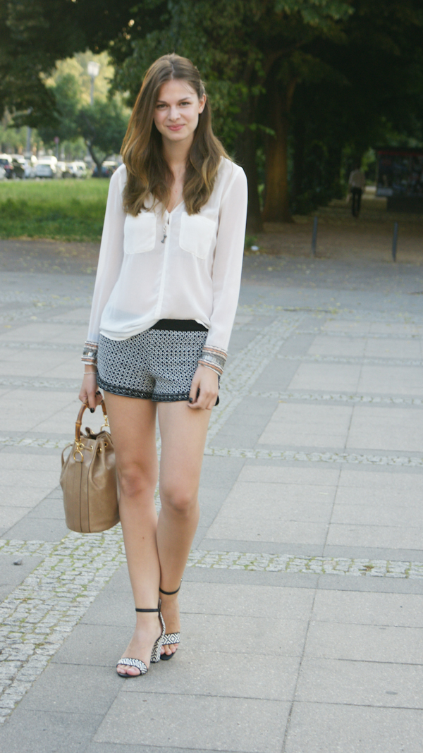 Bestickte Shorts