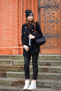 baggy pants pull and bear