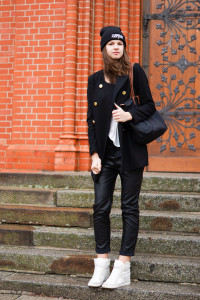baggy pants pull and bear