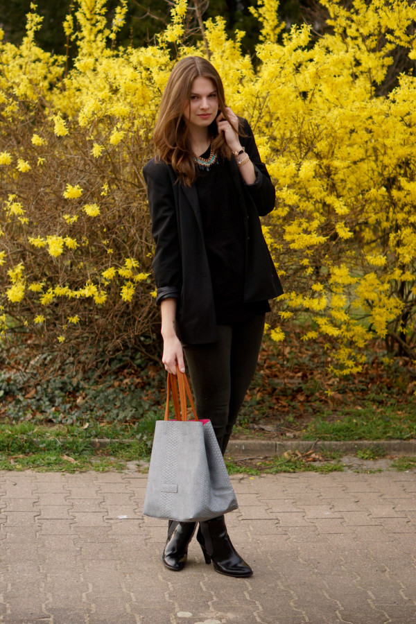 oversized Blazer snake print bag