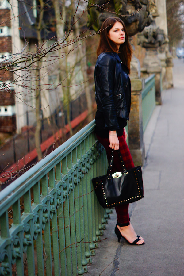 studded Oasap Bag