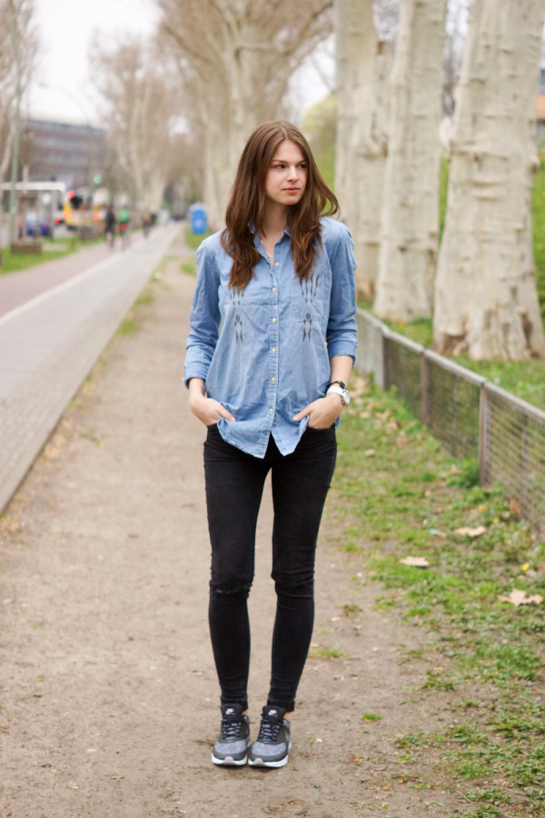 Denim Shirt mit Azteken Print