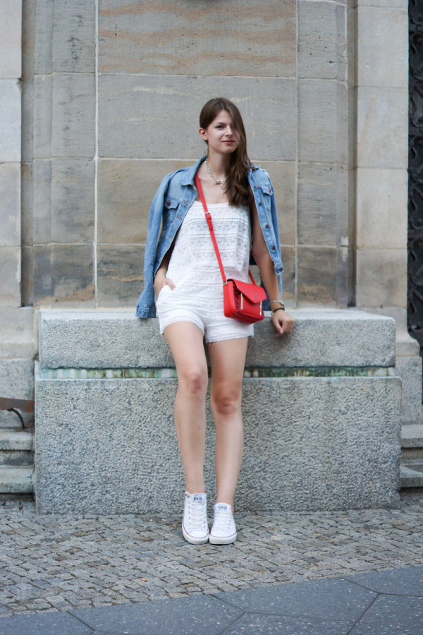 Lace & Jeans Combination