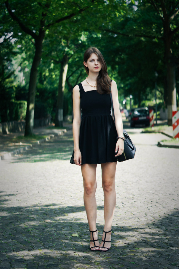 Black Dress with Chain-Straps