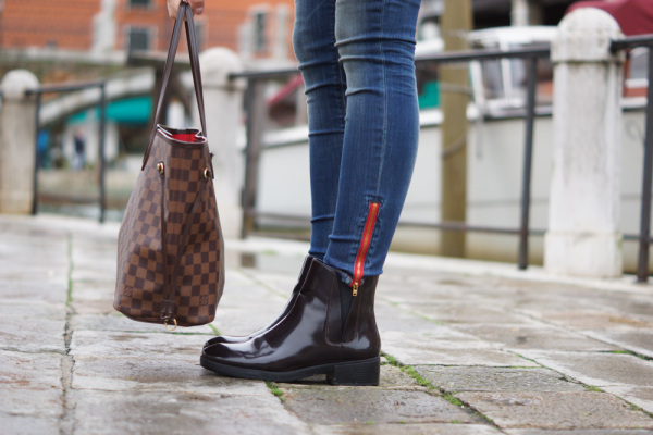 Zara Chelsea Boots