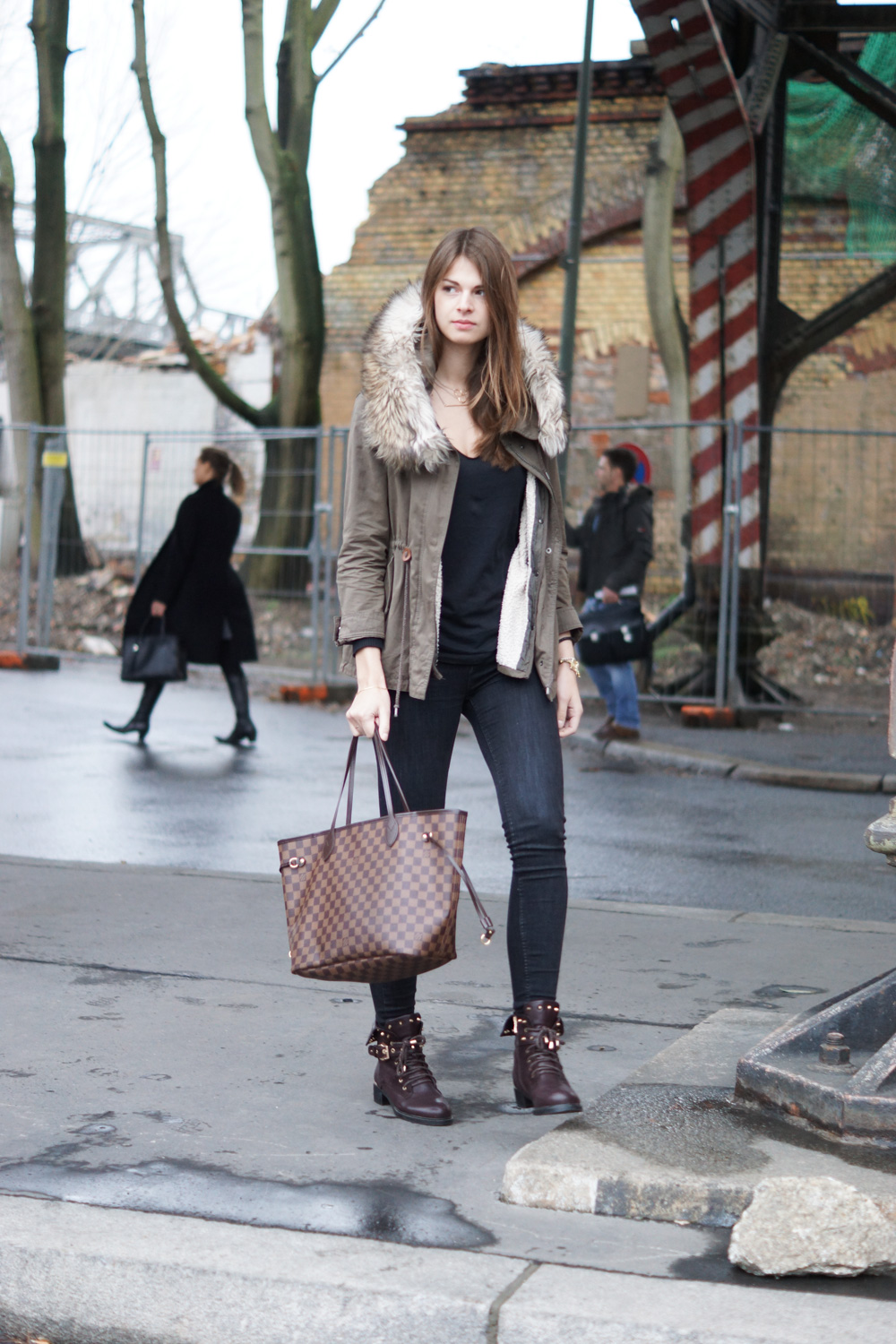 Brown Boots with golden studs