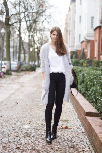 Langer Strickcardigan