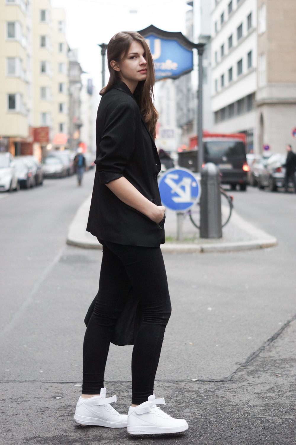 total black outfit