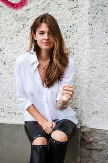 Das klassische weiße Hemd