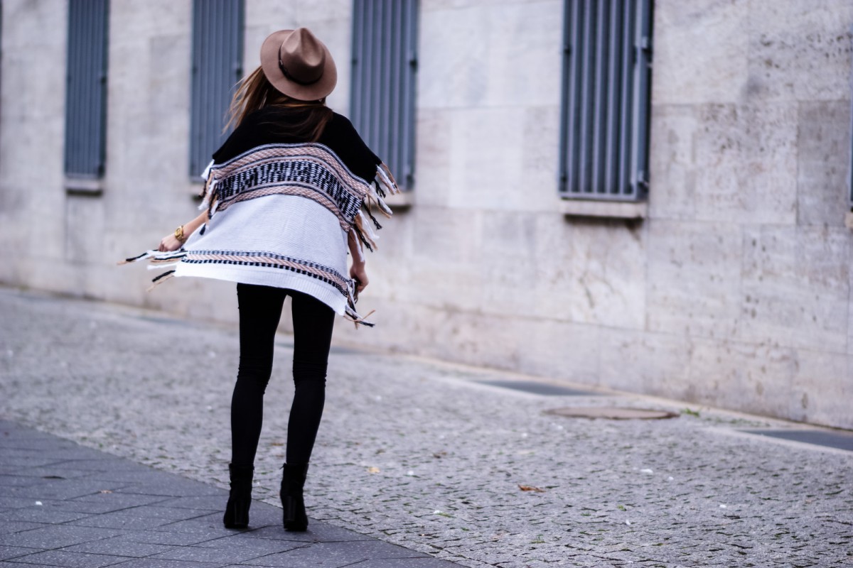 Tassel Poncho