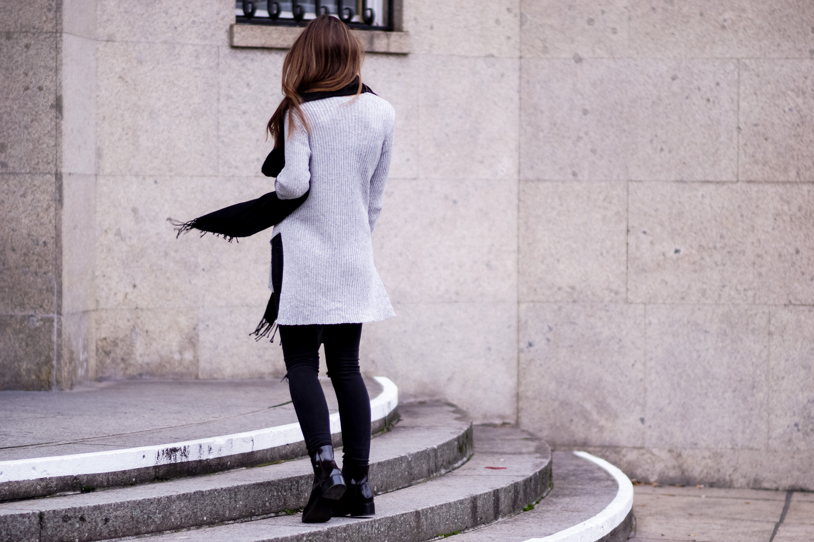 Gerippter Pullover Mit Rundhalsausschnitt Aus Merinowollmischung