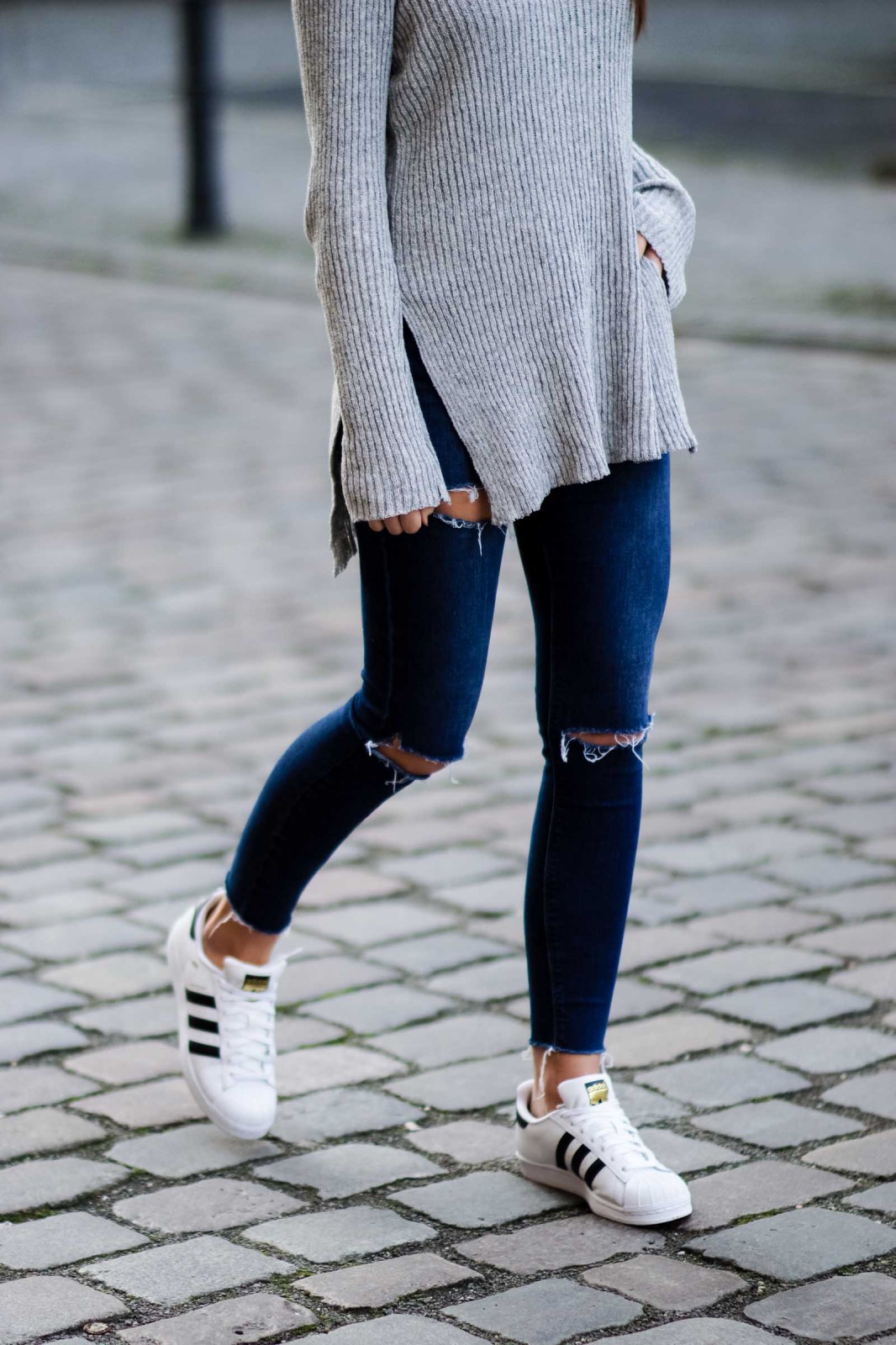 Dicht Mevrouw kever How to wear Adidas Superstars