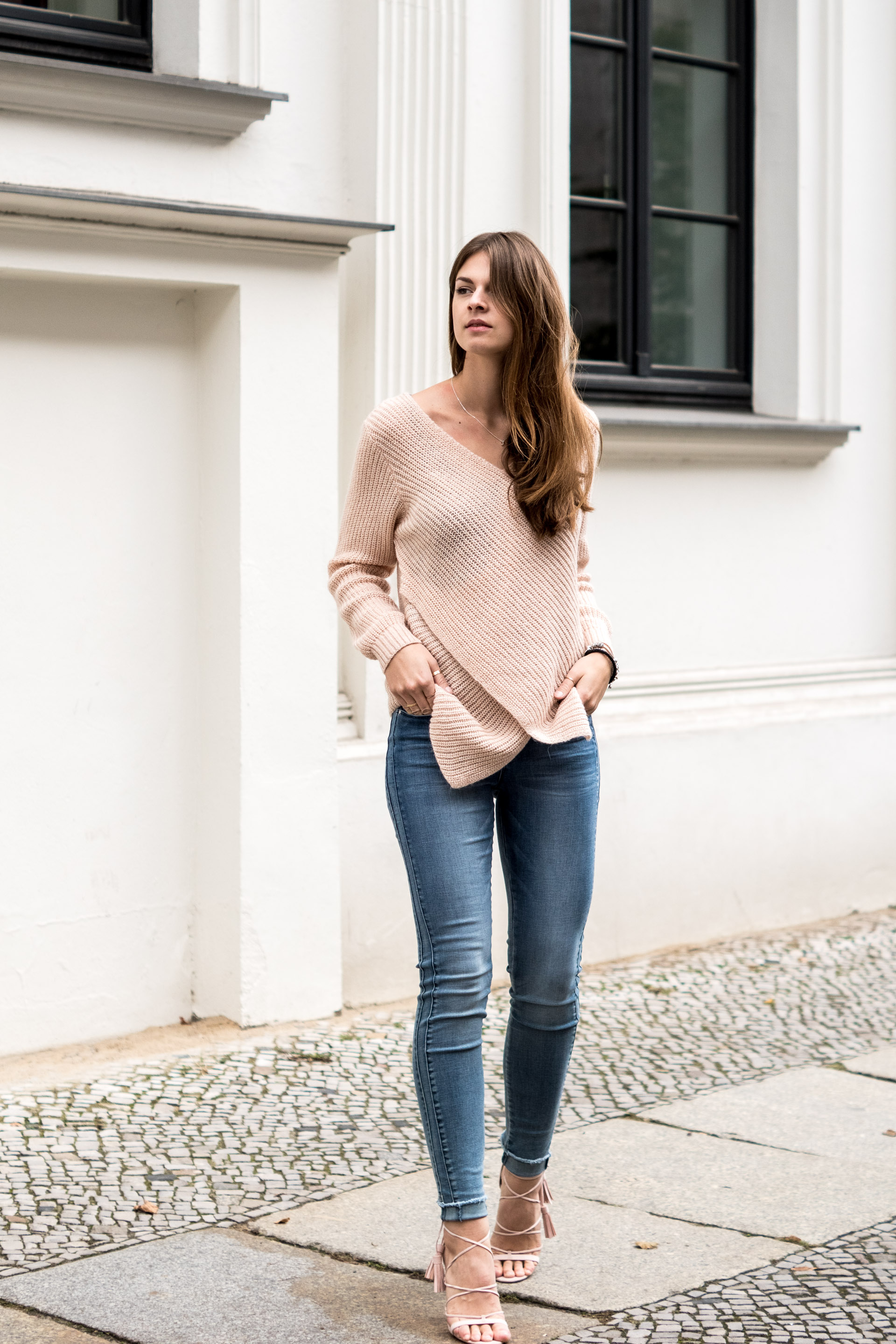 Wearing heels with jeans hotsell