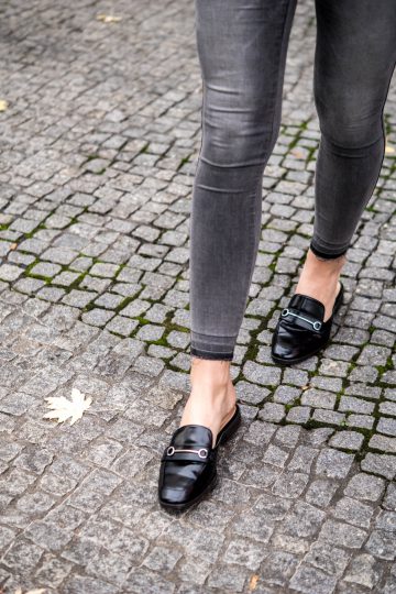 How to wear Mule Sandals