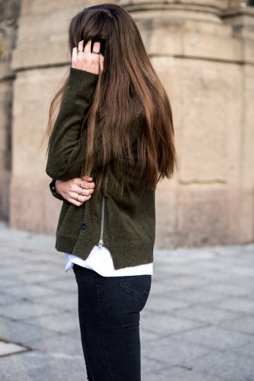 sweater with zipper detail