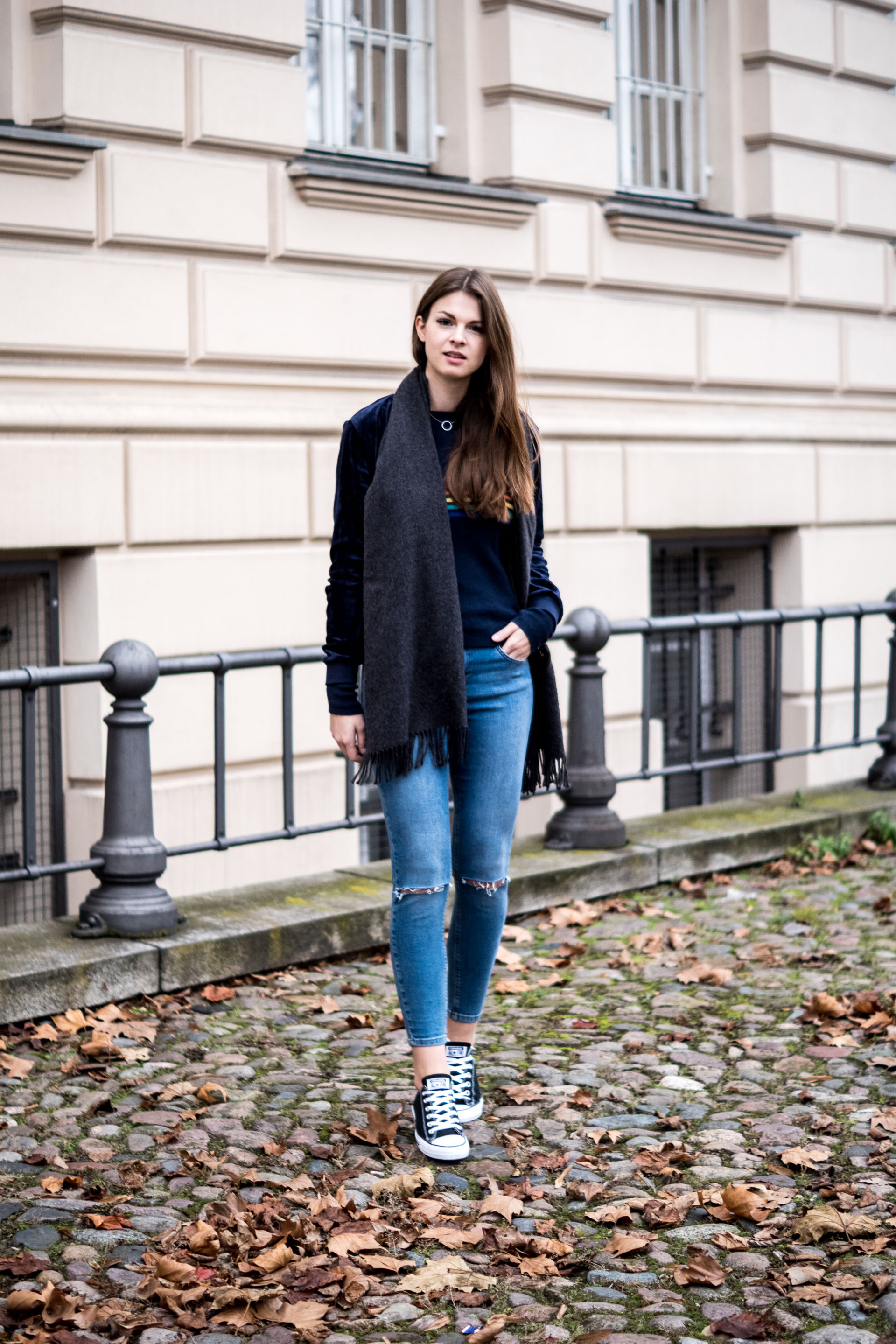 Blue sweater with colourful stripes || Colourful winter outfit