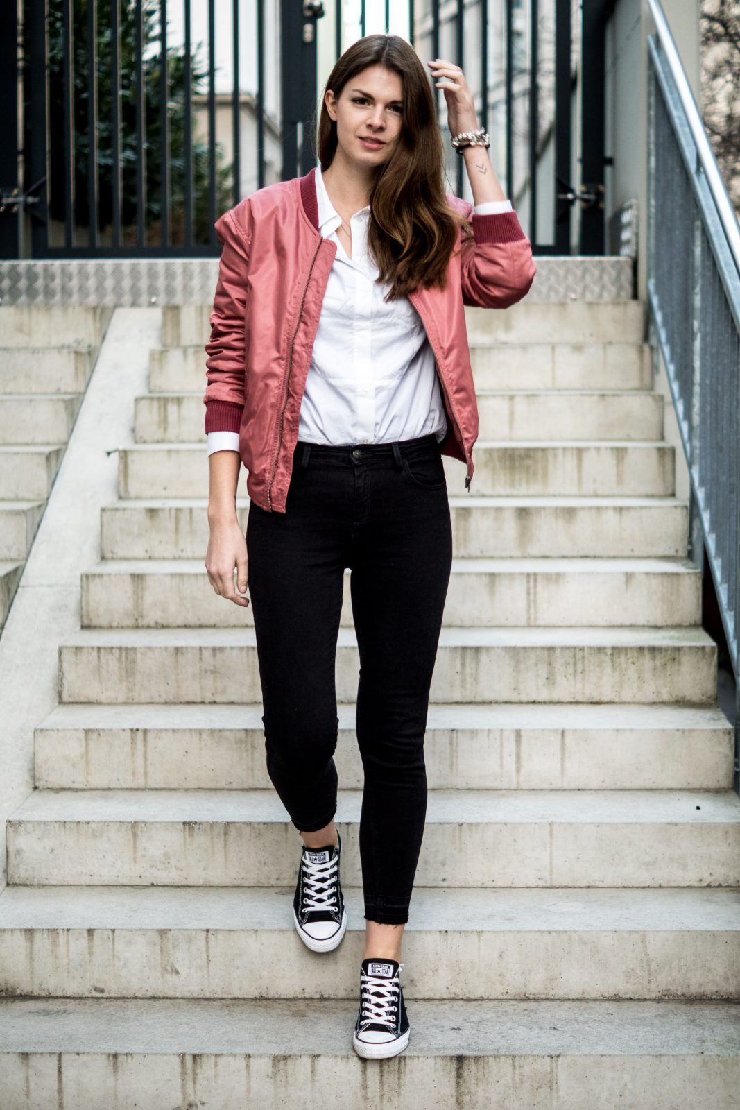 Colour for a change pink bomber jacket Fashion Blog Berlin
