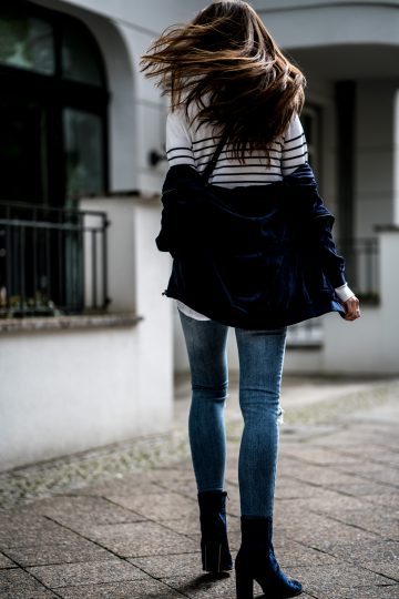 Blau-WeiÃes Outfit