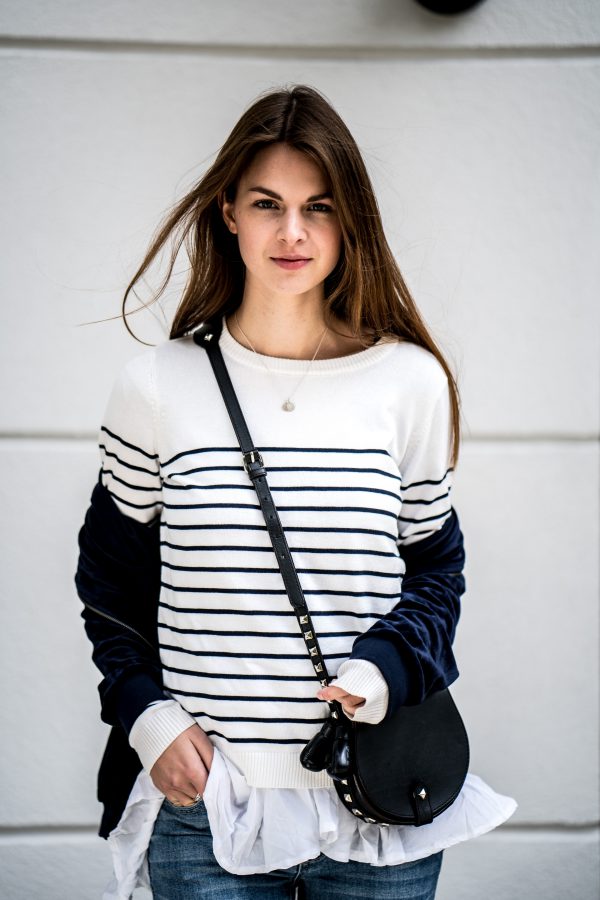 how to wear stripes