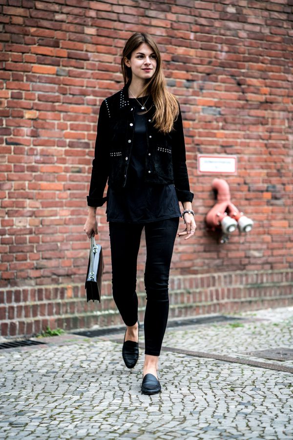 How to wear a studded leather jacket || Fashionblog Berlin
