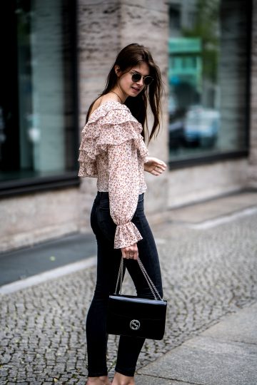 Zara Shirt with ruffles