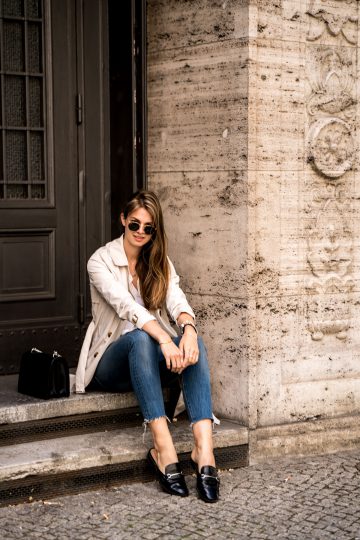 how to wear Mule Sandals