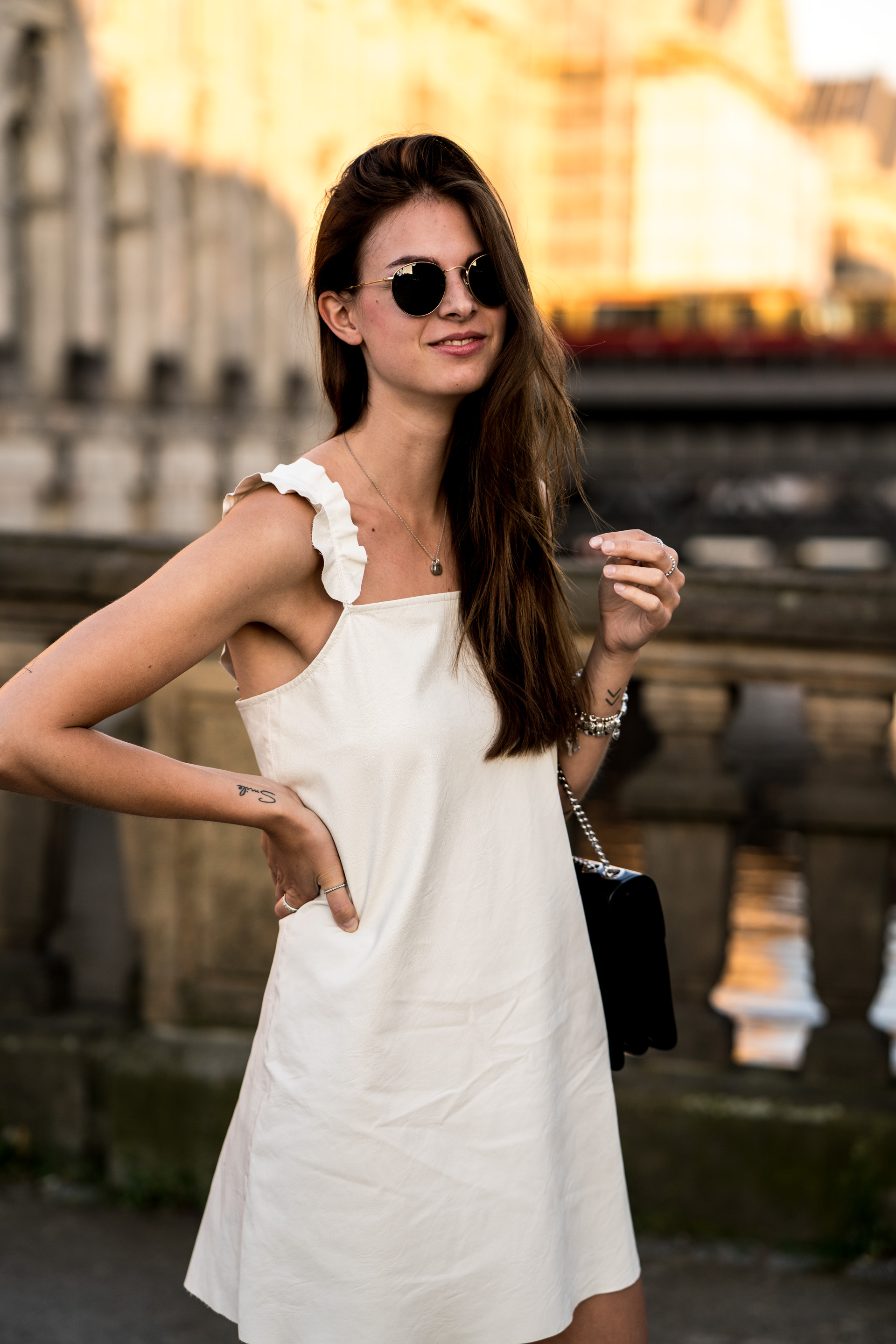 Whaelse Fashionblog Berlin White Leather Dress 10 