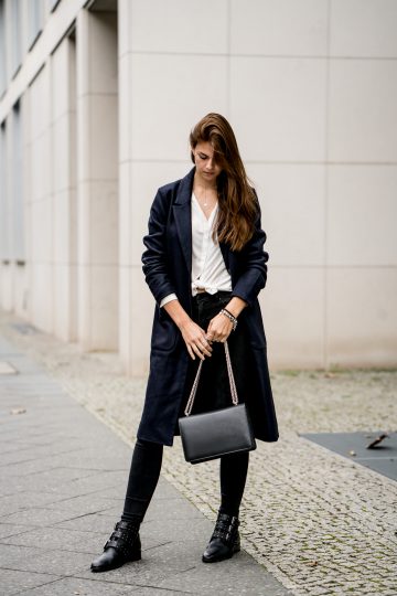 It's all about the details: blue coat with red line || Fashionblog Berlin