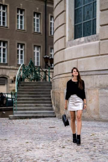 how to combine a silver skirt