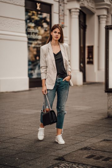 Whaelse_Fashionblog_Light_Blazer_Boyfriend_Jeans-1