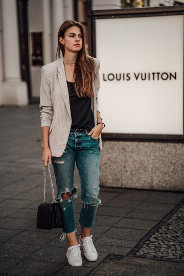 Whaelse_Fashionblog_Light_Blazer_Boyfriend_Jeans-12