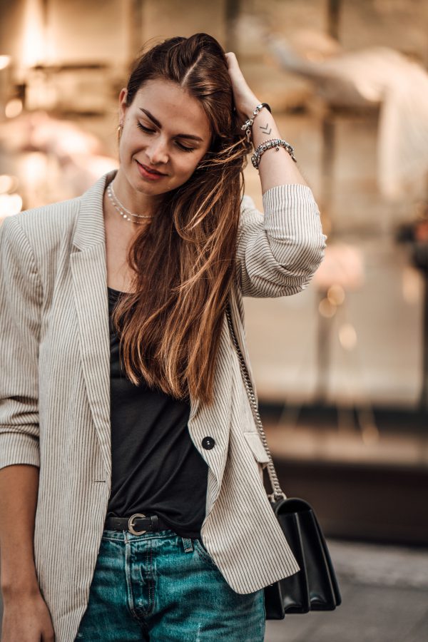 Whaelse_Fashionblog_Light_Blazer_Boyfriend_Jeans-20