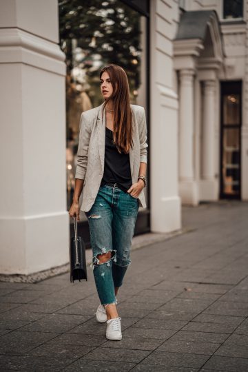 Whaelse_Fashionblog_Light_Blazer_Boyfriend_Jeans-3