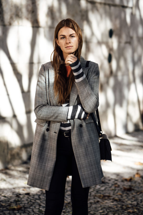 How to wear a plaid coat || Plaid Trend || Fashionblog Berlin