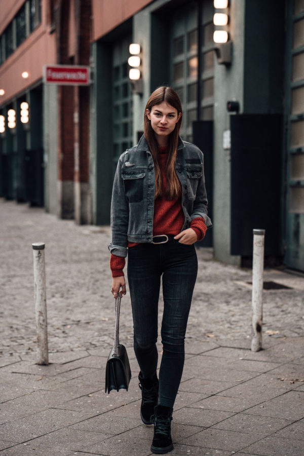 How to wear a jean jacket during the Winter ~ Roses and Rain Boots