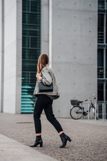 how to wear black Boots