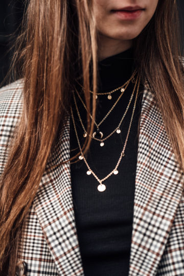 golden necklaces Layering