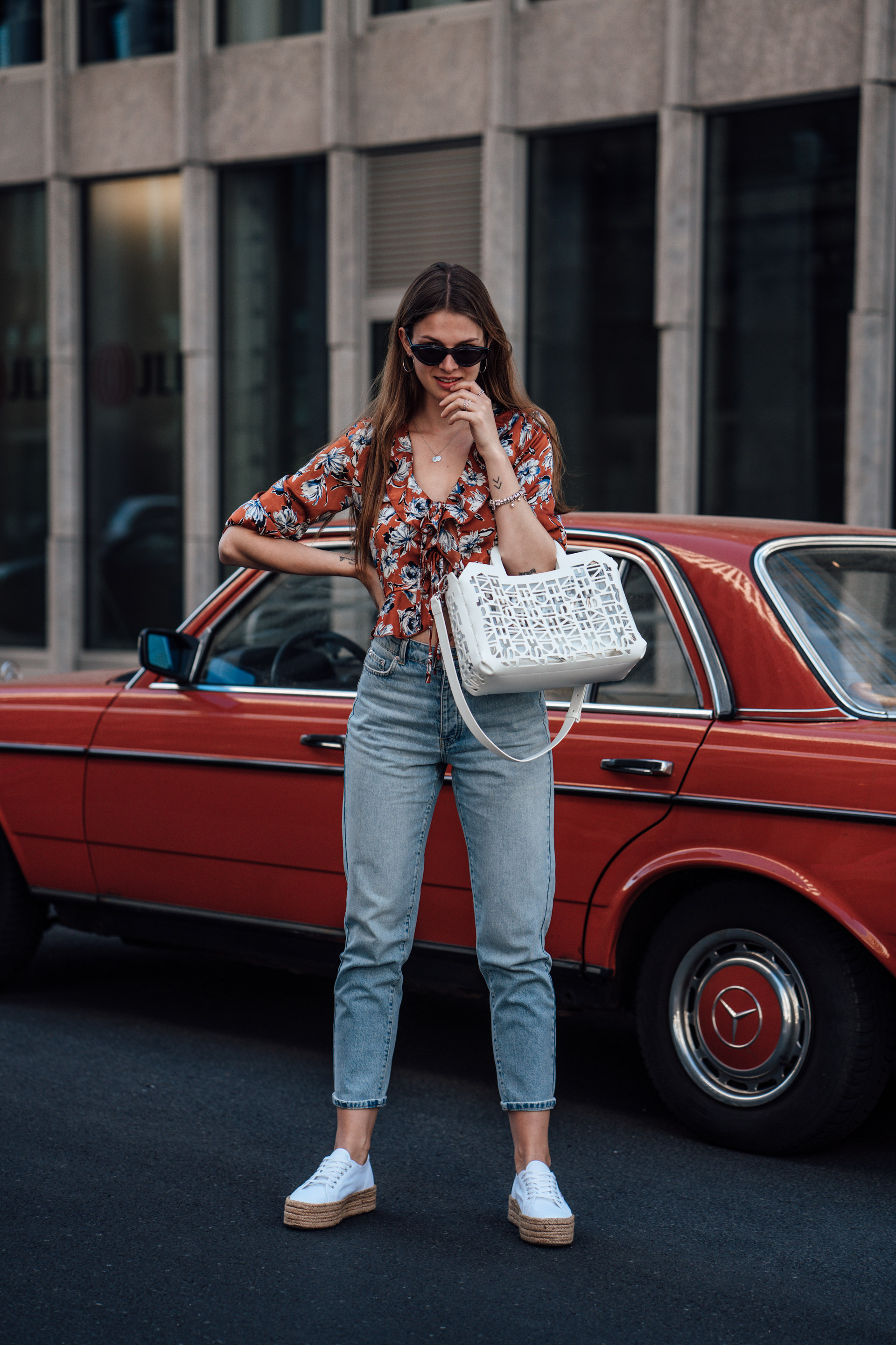 flower blouse outfit