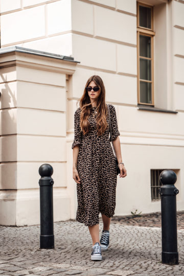 What to Wear with Leopard Print Shoes + Cheetah - 20 Great Outfit Ideas!