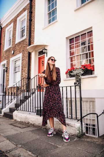 Midi dress and Ugly Sneakers combined