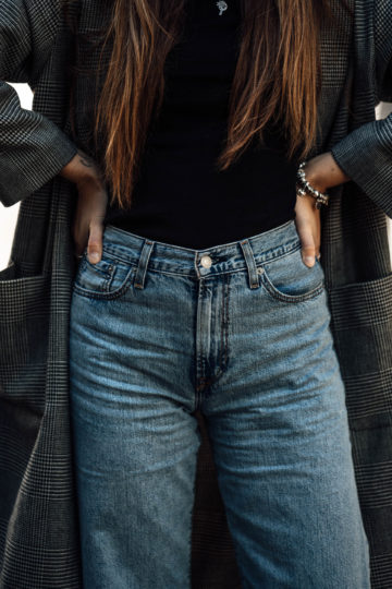 high-waisted Jeans