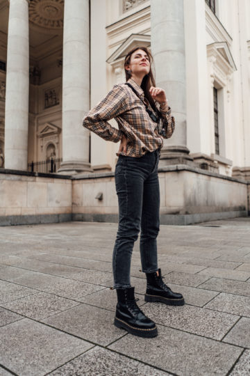 how to style black Boots