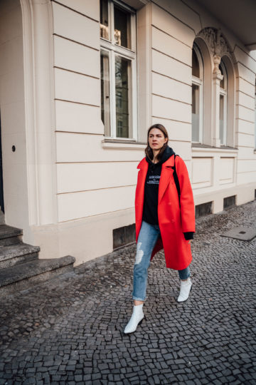 how to style a red coat