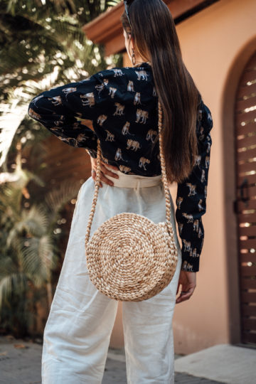 round beach bag