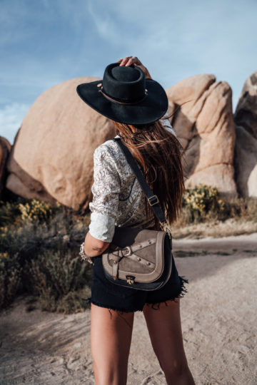 black Western hat