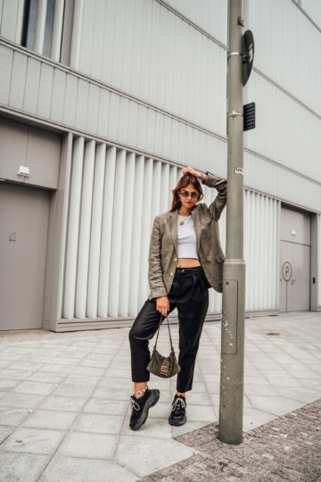 how to wear faux leather pants